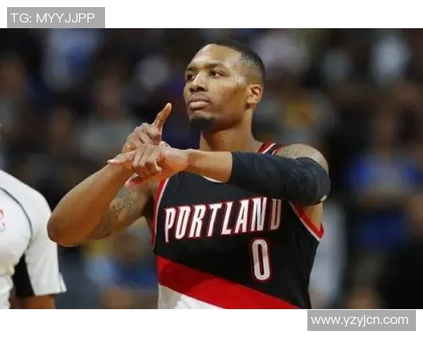 热刺与利物浦激战正酣比分悬念不断引发球迷热议 热刺与利物浦激战正酣比分悬念不断引发球迷热议