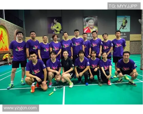 南京羽毛球队在羽毛球配合排行榜中荣登第八名展现实力与团队默契